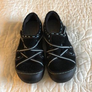 J41 Adventure On shoes.